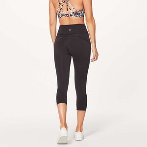 NEW Lululemon in movement crop